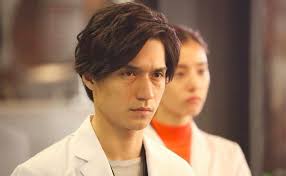 錦戸亮,実写アラジン,メナ・マスード,そっくり