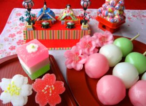 ひな祭り,昔,今,風習の違い,いつ飾る,いつ片付ける