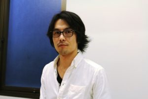 自己防衛おじさん,何者,異世界おじさん,CM