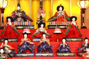 ひな祭り,昔,今,風習の違い,いつ飾る,いつ片付ける