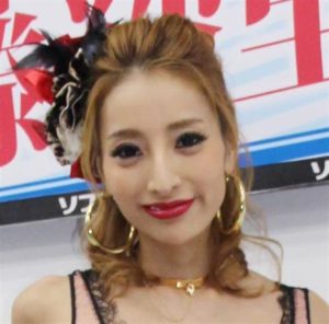 加藤紗里,すっぴん,卒アルバム