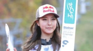 高梨沙羅,ベンツ,愛車