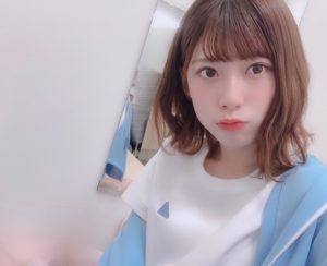 東村芽依,防弾少年団